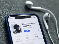 گفتگوی نوشتاری به اپلیکیشن کلاب هاوس اضافه شد