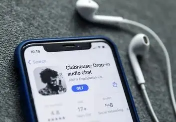 گفتگوی نوشتاری به اپلیکیشن کلاب هاوس اضافه شد