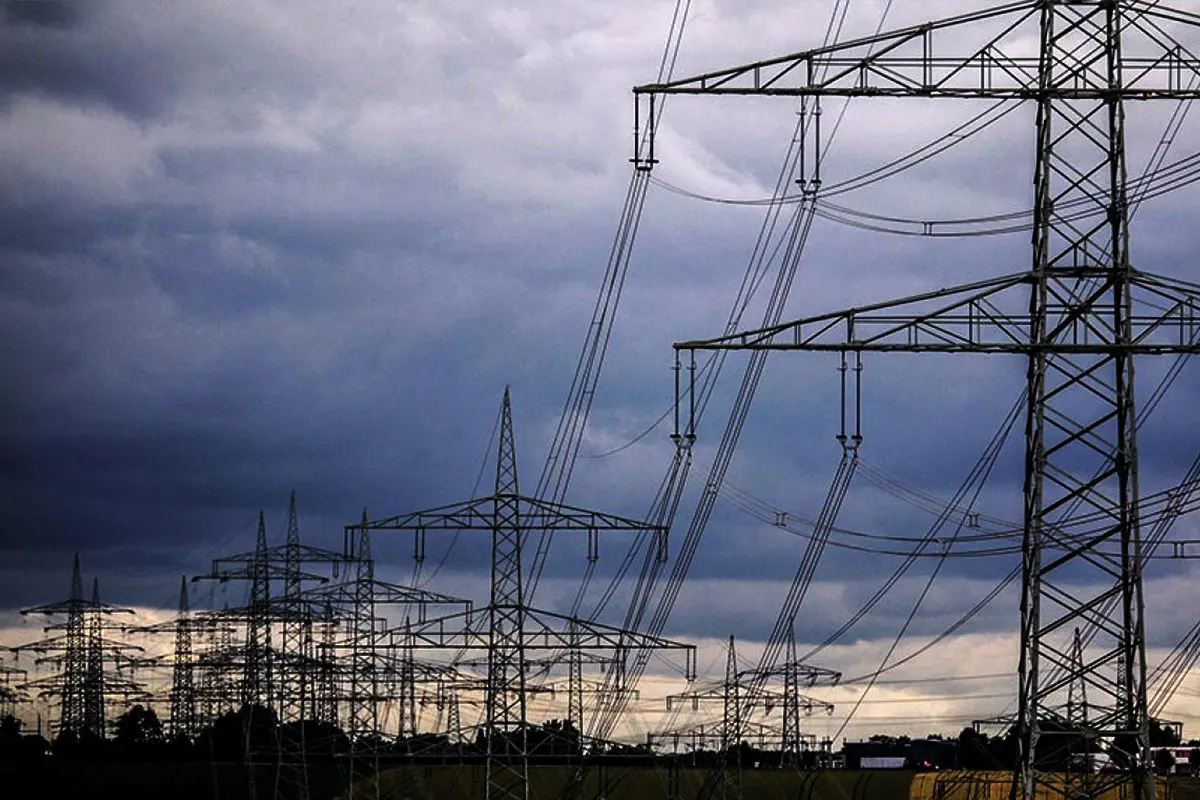 دلیل قطع آنتن تلفن همراه هنگام قطع برق چیست؟