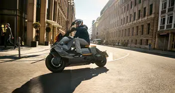 اسکوتر برقی BMW به بازار می‌آید!