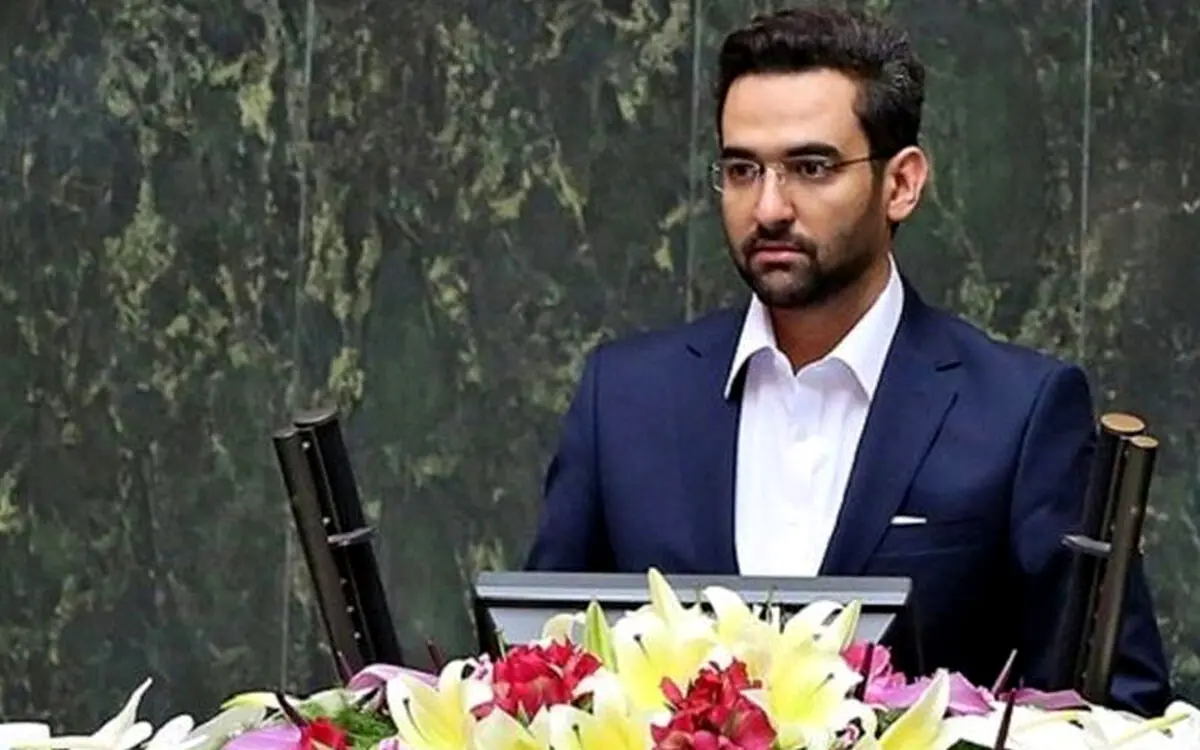 آذری جهرمی خواستار تعویق بررسی طرح صیانت شد