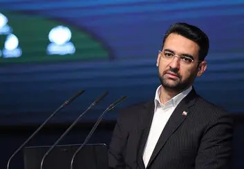 آذری جهرمی: طراحان طرح صیانت به هدف نمی رسند