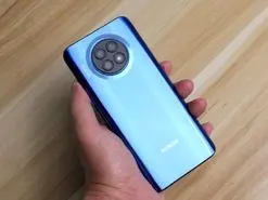 مشخصات کلیدی و زمان رونمایی گوشی آنر ایکس 20 فاش شد