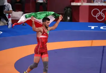 گرایی نخستین طلای کشتی ایران را در المپیک توکیو ثبت کرد