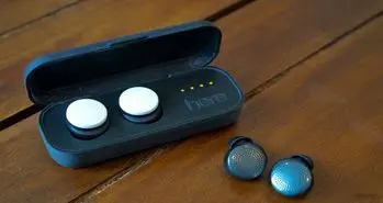 با هدفون های جدید صداهای مزاحم اطراف را تغییر دهید