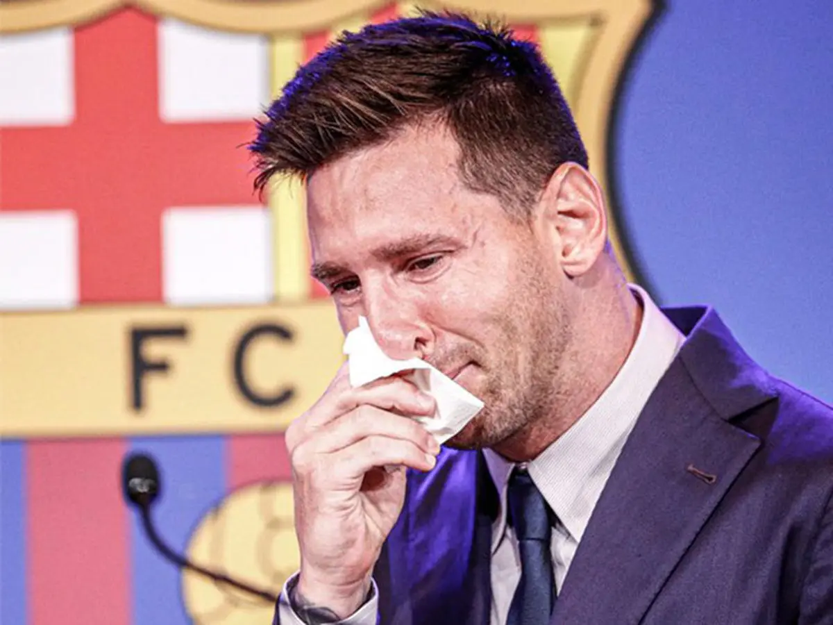 تماشا کنید | گریه‌های مسی در کنفرانس خبری بارسلونا