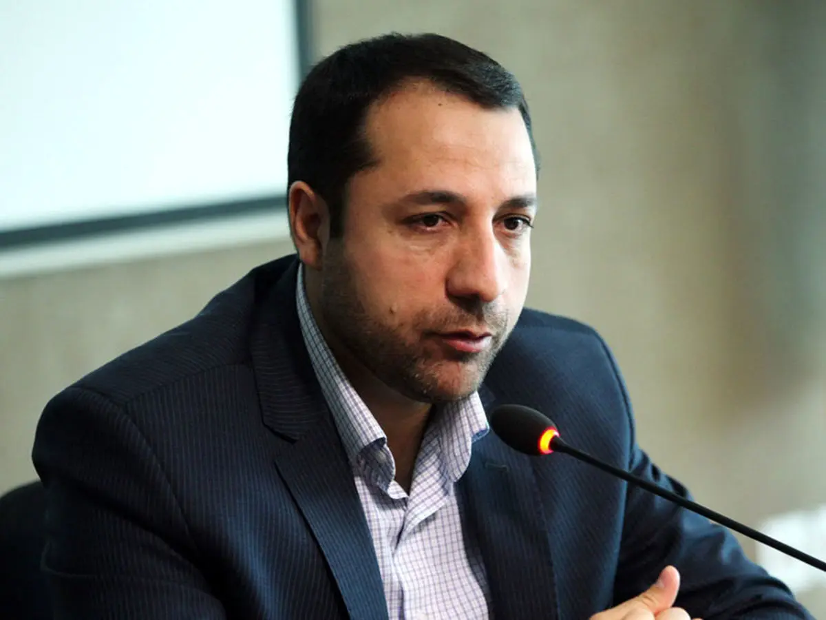 رئیس جدید بانک مرکزی کیست؟ | بیوگرافی و سوابق علی صالح آبادی رئیس بانک مرکزی دولت سیزدهم