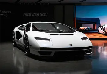 تماشا کنید | لامبورگینی Countach سوپراسپورت قرن 21 با تولید محدود