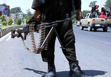 جلال آباد دومین شهر افغانستان در چنگ طالبان سقوط کرد