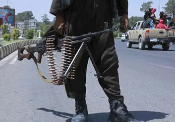 جلال آباد دومین شهر افغانستان در چنگ طالبان سقوط کرد