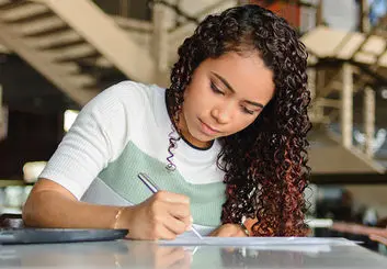 راه های تقویت حافظه برای درس خواندن