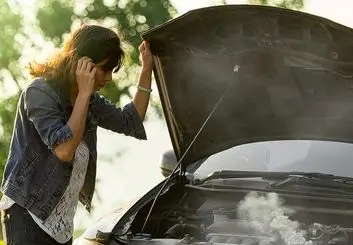 هنگام جوش آوردن ماشین چه کنیم؟ | علت جوش آوردن ماشین چیست؟