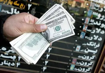 تأثیر سقوط افغانستان بر قیمت دلار در ایران