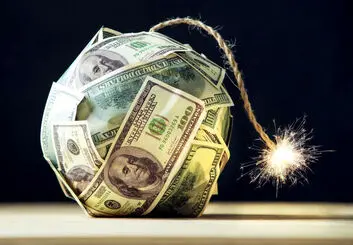 ادامه سقوط دلار با شدت بیشتر!