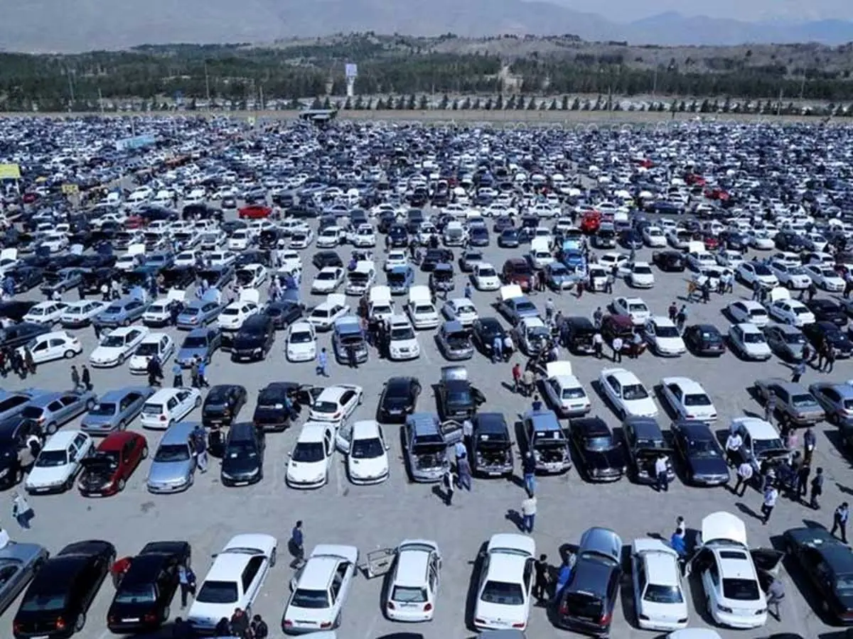 کاهش قیمت ۵ خودروی پرطرفدار در بازار