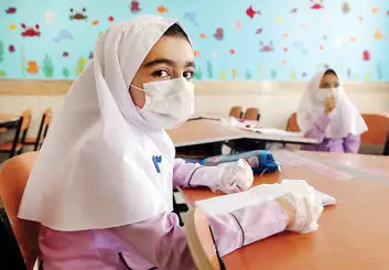واکسیناسیون دانش آموزان با سینوفارم از امروز شروع شد