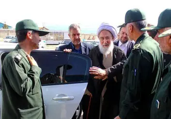 مگان سوار مخالف واردات خودرو خارجی!