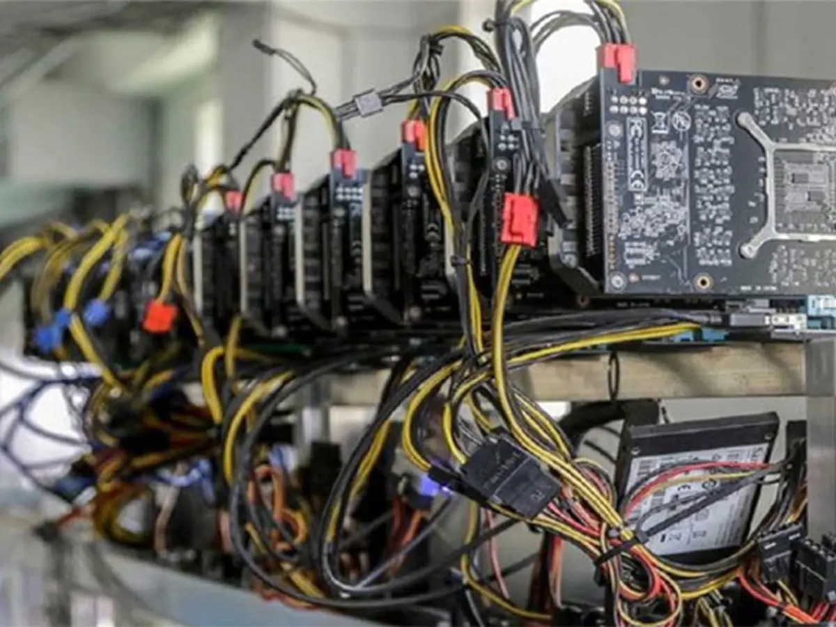 کشف ماینر غیرمجاز در شرکت بورس تهران