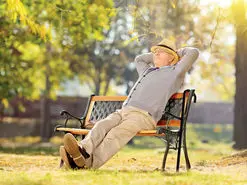 کدام بازنشستگان ۵ تا ۱۰ میلیون تومان حقوق می‌گیرند؟