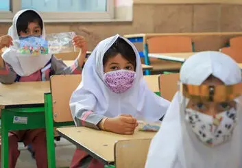 فعلاً کلاس‌ها حضوری نیست | دانش‌آموزان و دانشجویان در برزخ بی‌تصمیمی مسئولان
