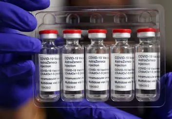 علت کم شدن واکسن آسترازنکا چیست؟