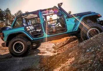 معرفی بهترین خودروهای آفرود در ایران