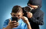 چگونه بفهمیم گوشی ما شنود می شود؟ | آشنایی با علائم شنود در موبایل