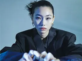 بیوگرافی هو یون جونگ ستاره بازیگر مدل سریال بازی مرکب | کانگ سه بیوک شماره 067