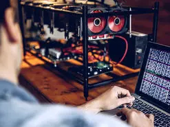 آیا استخراج بیت کوین با کامپیوتر و لپتاپ سودآوری دارد؟