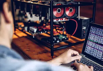 آیا استخراج بیت کوین با کامپیوتر و لپتاپ سودآوری دارد؟