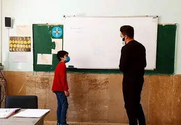 رتبه بندی معلمان نباید شامل همه فرهنگیان شود!