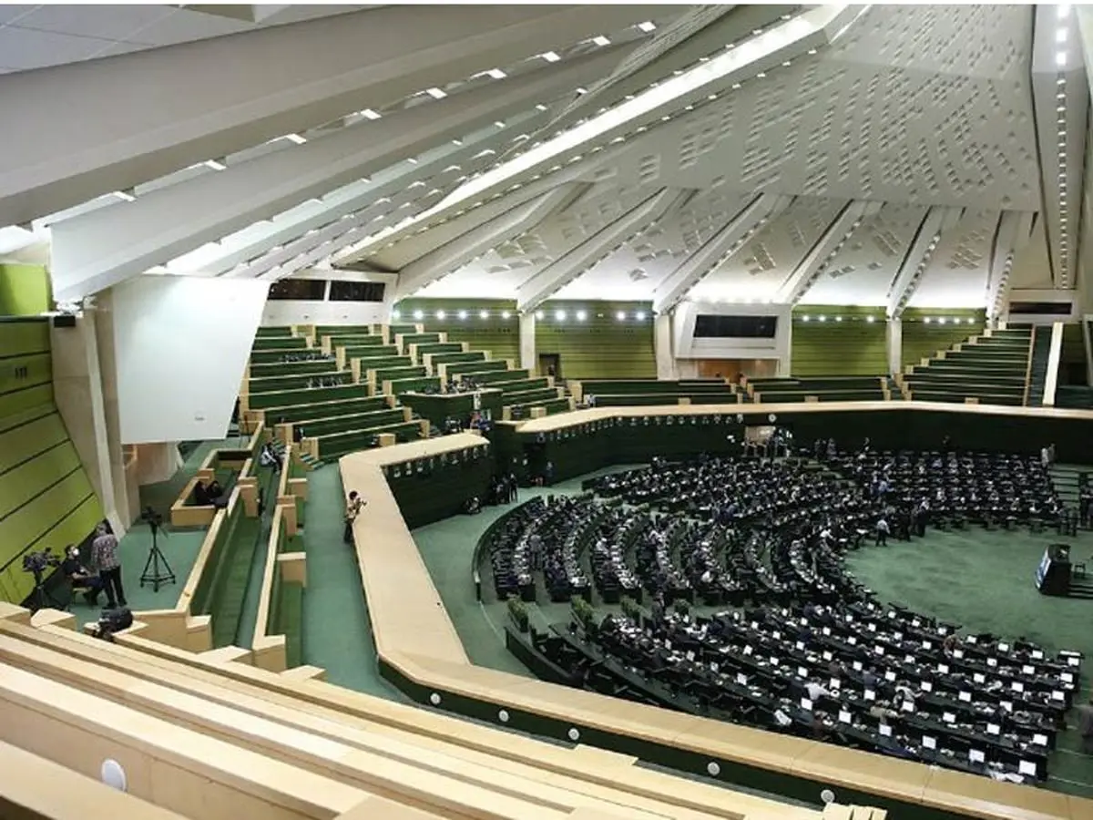 بازگشت لایحه رتبه بندی معلمان به کمیسون آموزش برای اعمال اصلاحیه