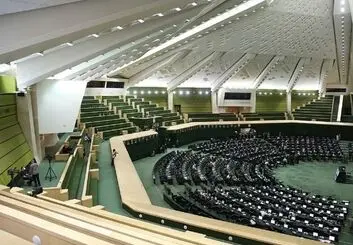 بازگشت لایحه رتبه بندی معلمان به کمیسون آموزش برای اعمال اصلاحیه