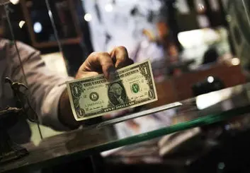 اعلام قطعی نرخ دلار در سال 1401 | قیمت دلار نیمایی تک نرخی چقدر می‌شود؟