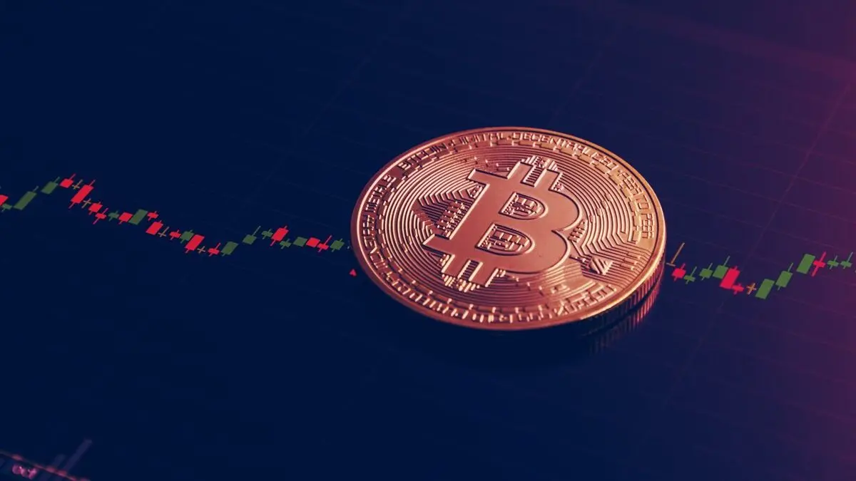 ریزش قیمت همزمان با آغاز معاملات صندوق ETF جدید بیت کوین