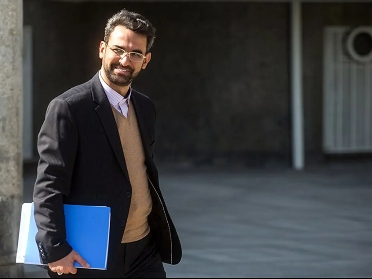 افشاگری آذری جهرمی درباره اپراتورها | پهنای باند کمتر درآمد بیشتر!