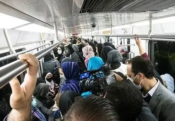 ترافیک تهران نتیجه نخریدن واگن مترو و نگرفتن اتوبوس!