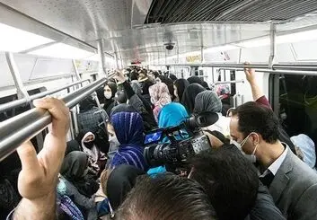 ترافیک تهران نتیجه نخریدن واگن مترو و نگرفتن اتوبوس!