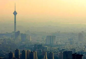 توقف اضطراری واحدهای تولیدی و تردد کامیون‌ها برای کاهش آلودگی هوای تهران