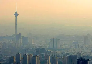 توقف اضطراری واحدهای تولیدی و تردد کامیون‌ها برای کاهش آلودگی هوای تهران
