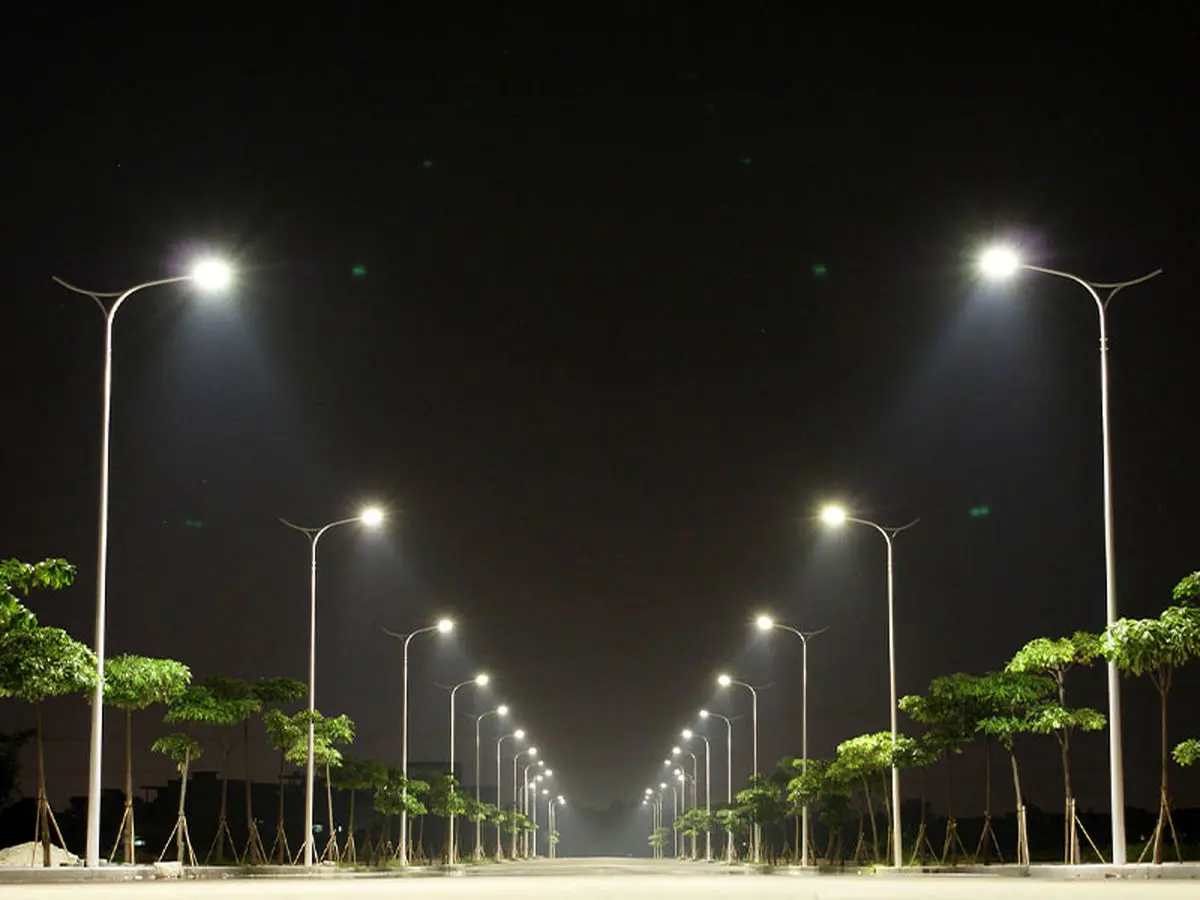 فناوری چراغ های فوق کم مصرف در معابر شهر مورد استفاده قرار می‌گیرد