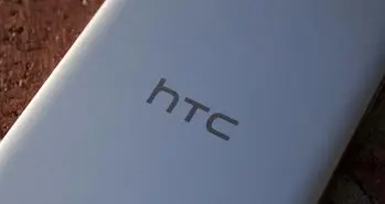 تصویر گوشی وان ام 10 اچ‌تی‌سی در رنگ سفید فاش شد