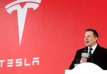 ایلان ماسک بیش از 1 میلیارد دلار سهام تسلای خود را فروخت