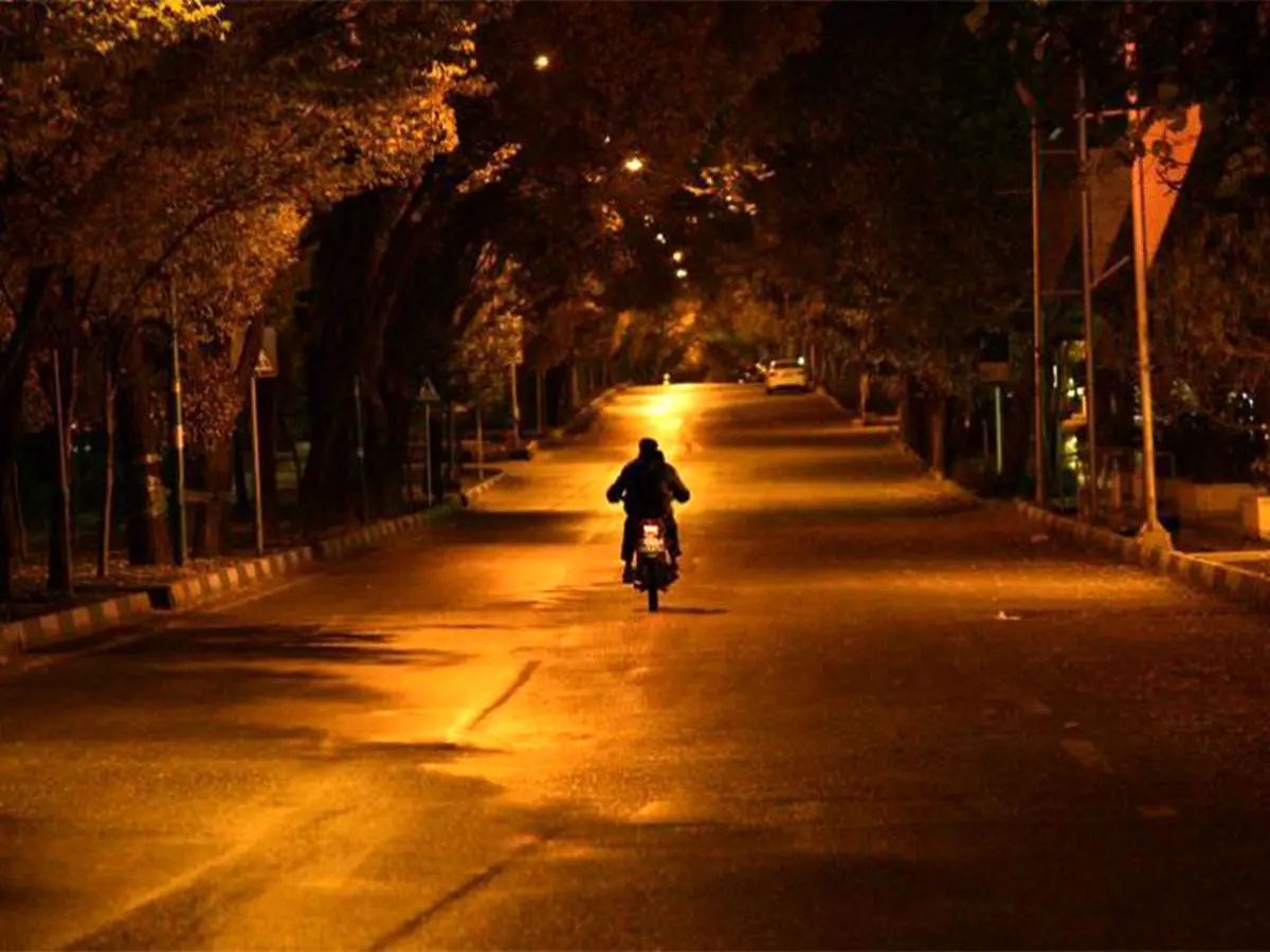 نگاهی به یک سال اجرای طرح ممنوعیت تردد شبانه | طرح بالاخره لغو می‌شود؟