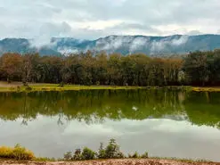 آدرس دریاچه عروس کجاست؟