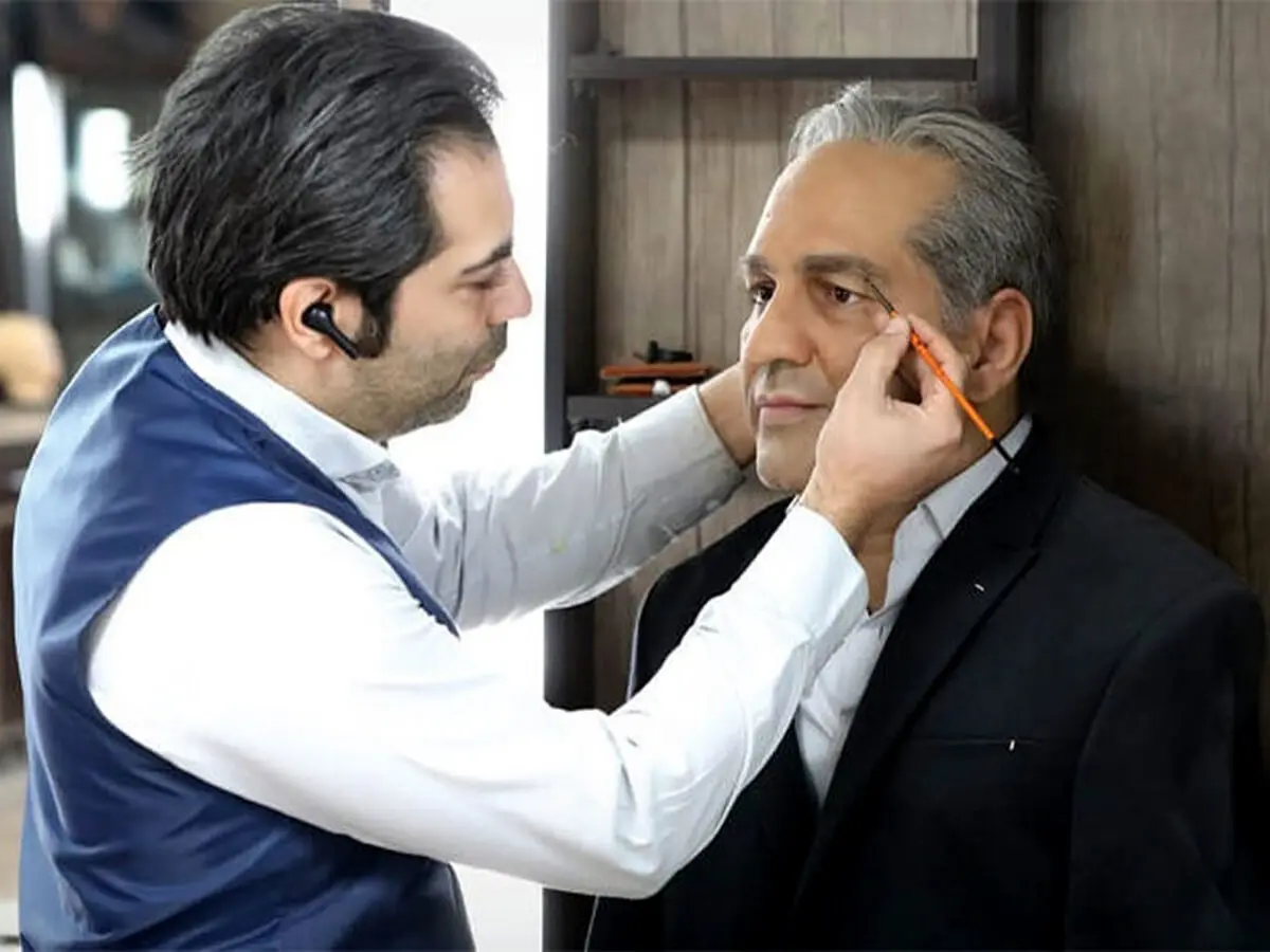 مجسمه هایپررئال چیست؟ | وقتی هنر با حقیقت مو نمی‌زند