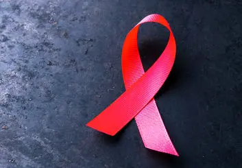 چهار دهه از سرایت بیماری ایدز گذشت | آیا امیدی به درمان این بیماری وجود دارد؟