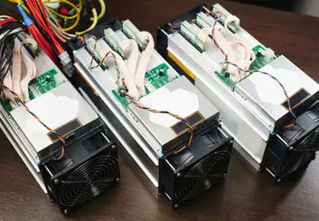 حمله سایبری مجرمان به دستگاه‌های استخراج رمزارز | دستگاه‌های کیونپ در معرض خطر