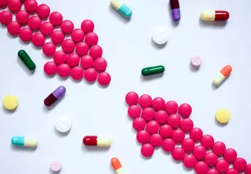 بومی سازی سامانه تداخلات دارویی در کشور |‌ مرجعی بسیار قوی و علمی