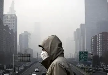 تاثیر آلودگی هوا بر پوست و مو را جدی بگیرید | لزوم شست‌وشوی هر روزه پوست